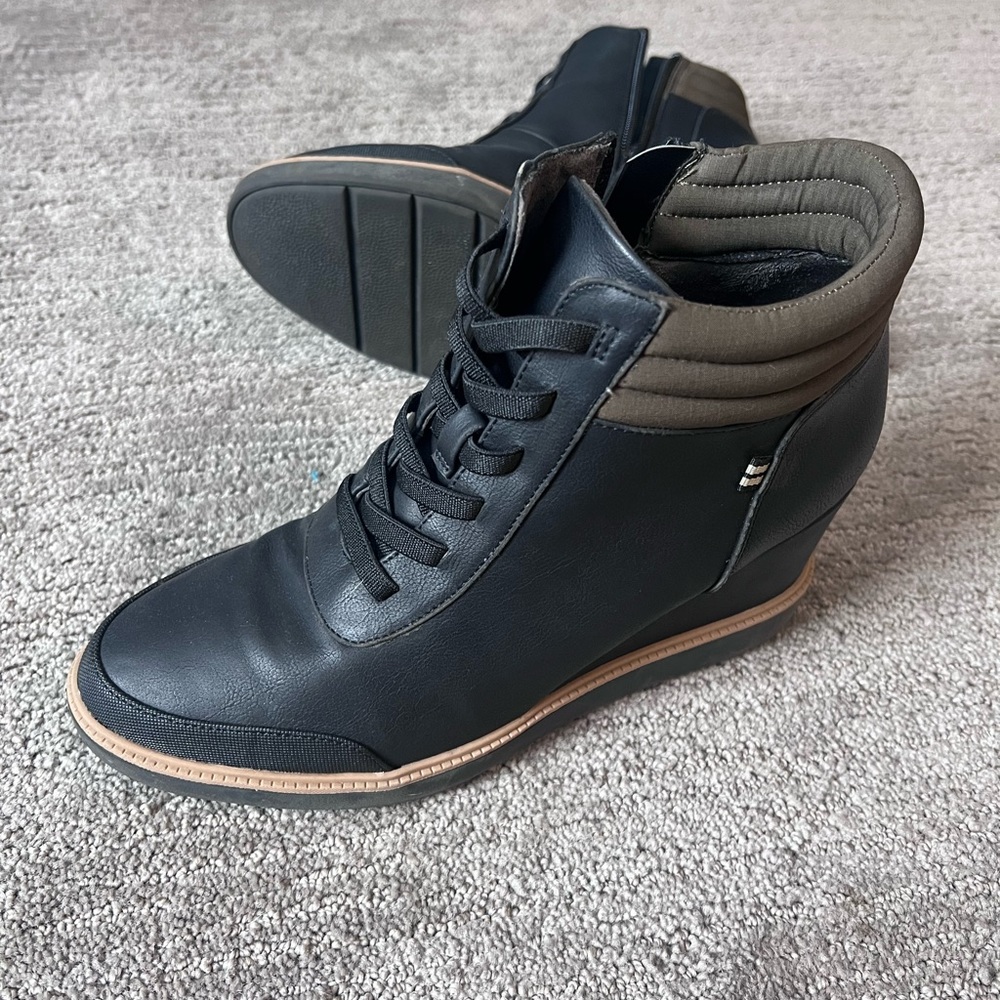 Dr Scholls Wedge Shoe
